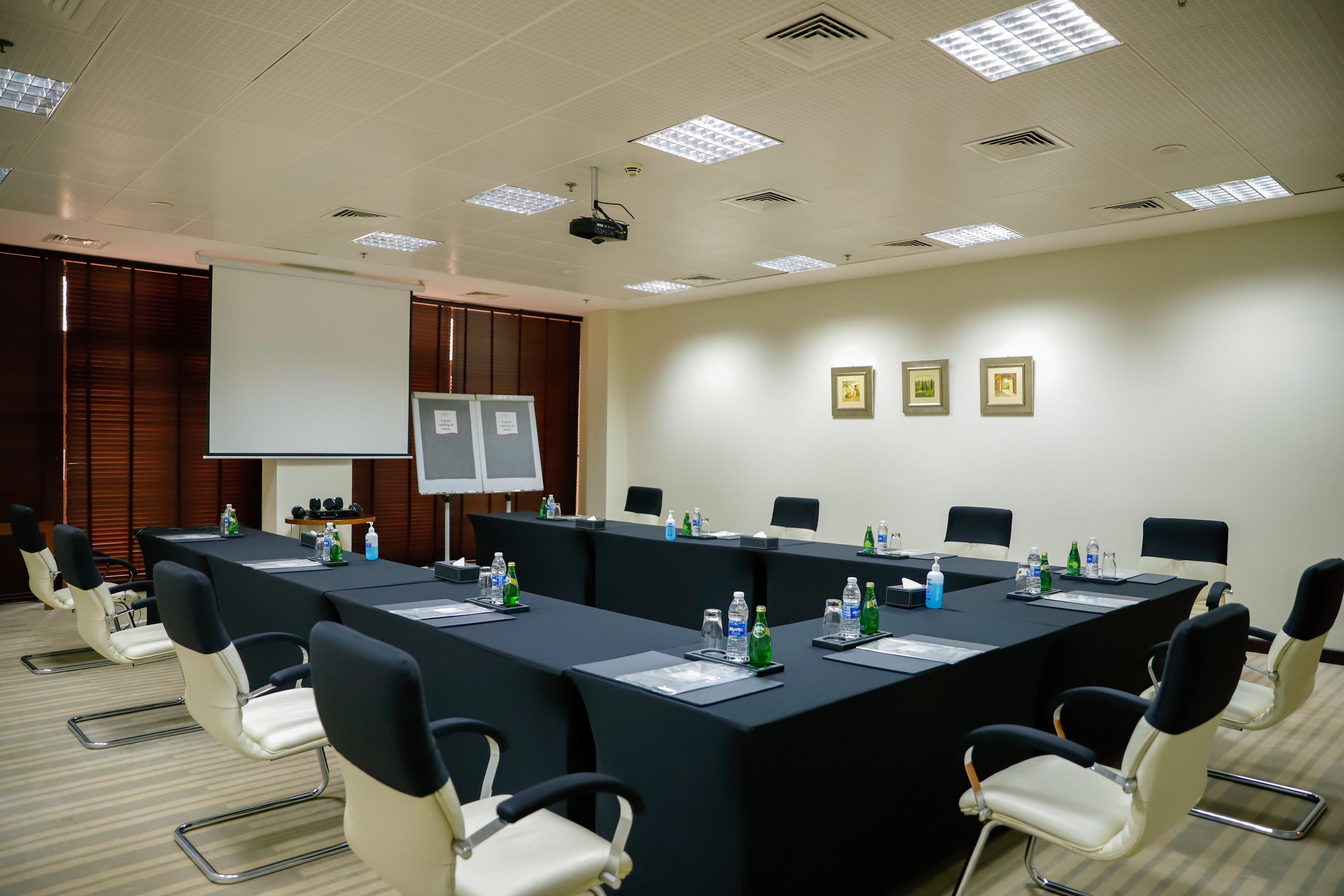 Hotel Crowne Plaza Sohar By Ihg Exterior foto