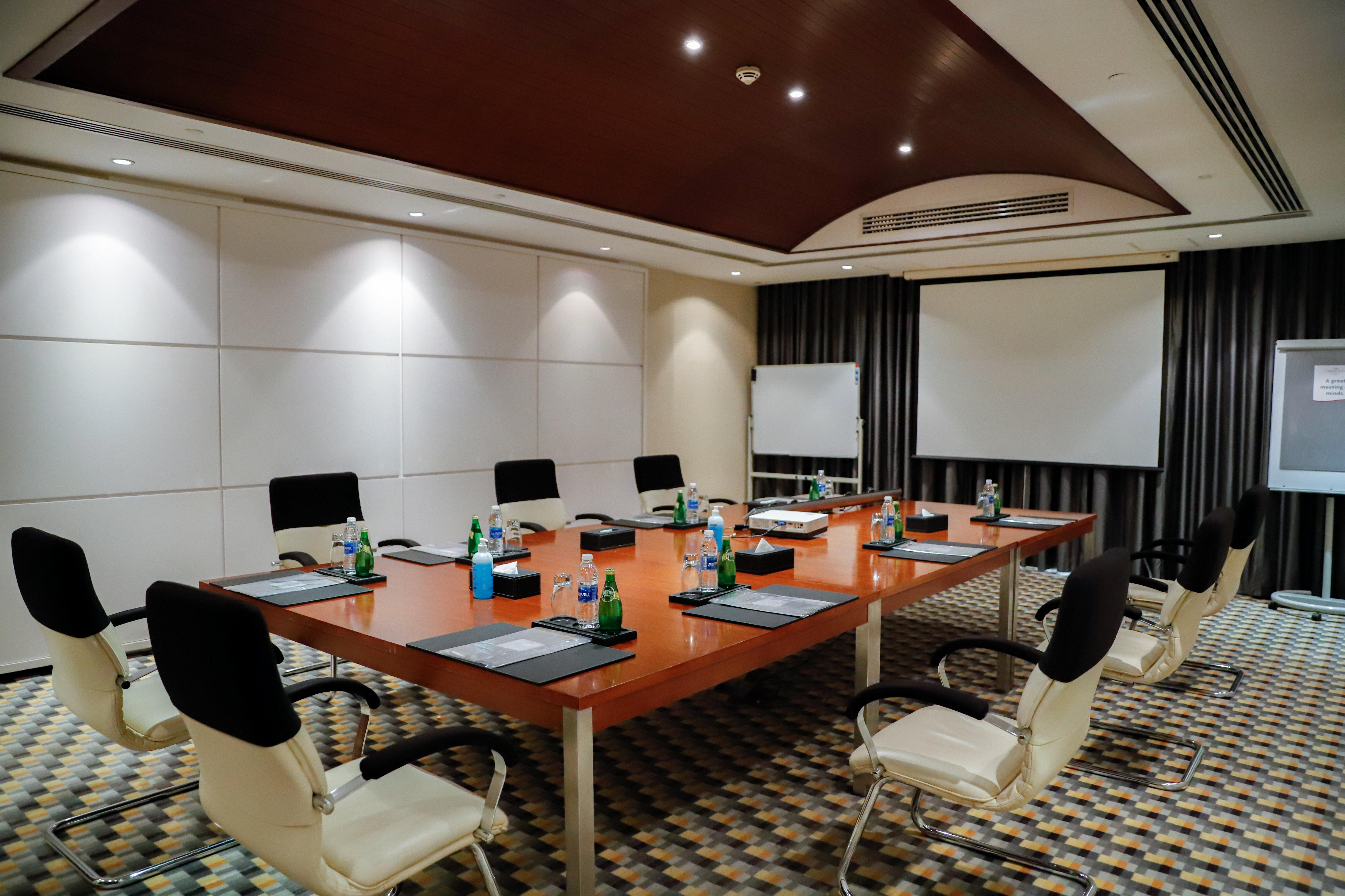 Hotel Crowne Plaza Sohar By Ihg Exterior foto
